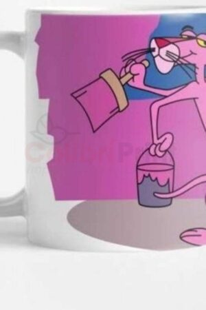 Pantera rosa pintando