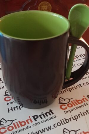 Taza mágica interior de color/ cuchara