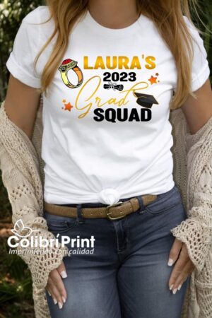 Playera blanca graduación con tu nombre